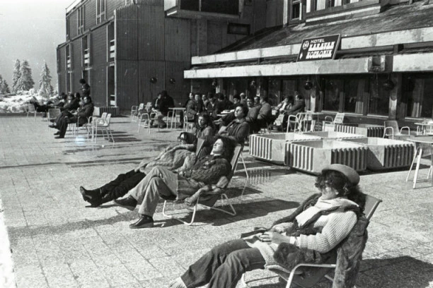 OD PRVIH TRAGOVA SKIJA DO ELITNOG TURIZMA: Ekskluzivna izložba posvećena Kopaoniku