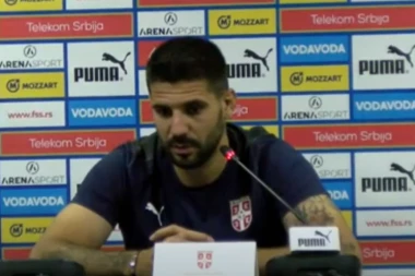 KO OSVAJA TITULU? Mitrović "zapalio" Srbiju rečima o Partizanu i Zvezdi!