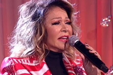 NEDA UKRADEN OČARALA OGNJENA AMIDŽIĆA: Kao da imaš 20 godina! (FOTO)