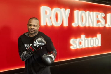 BOKS NIJE SPORT BOGATIH, VEĆ ISTRAJNIH: Roj Džons OTKRIO - prvaku sveta u Beogradu sledi pravo BOGATSTVO!