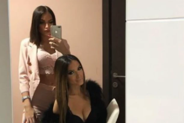 OPLJAČKANE NAJPOZNATIJE TIKTOKERKE! Sestre Damnjanović zatekle obijenu kuću i PRETUČENOG psa: DIGLI SU NAM KUĆU U VAZDUH! (FOTO)