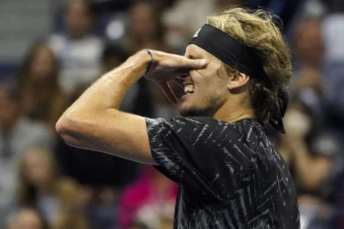 PROŠAO KAO BOS PO TRNJU: Drakonska kazna za Zvereva!