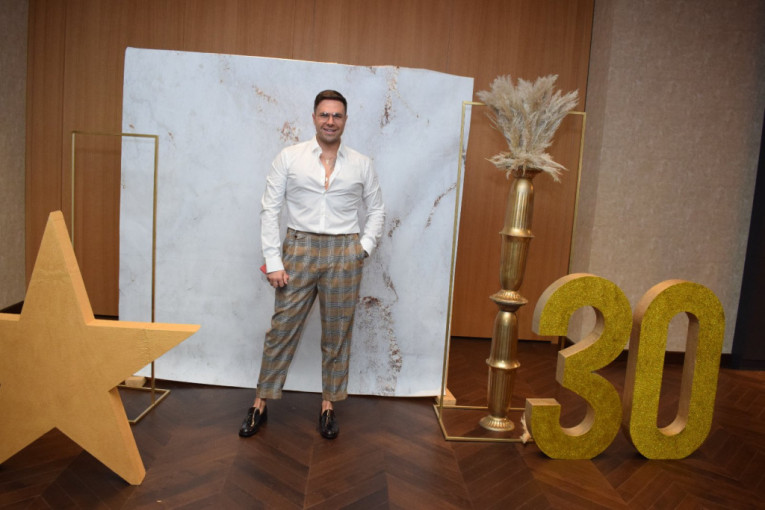 Stevan Radivojević proslavlja 30.rođendan