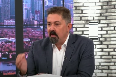 SAŠA MILOVANOVIĆ ZA PINK! Posle Hrkalovićke, trebalo bi "pročešljati" i bivšeg ministra Nebojšu Stefanovića, ali i aktulenog direktora policije Vladimira Rebića! NEMA ZAŠTIĆENIH!