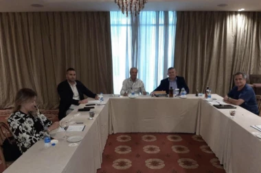 SRBIJA DOBIJA ORGANIZACIJU SVETSKIH KOMPANIJSKIH IGARA: Velizar Đerić u Atini predao kandidaturu za prestižno takmičenje!