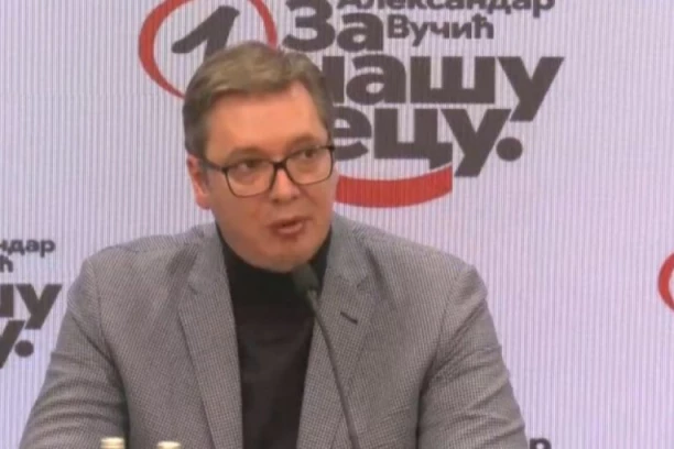 PREDSEDNIK VUČIĆ OBEĆAO: Učinićemo sve da građani imaju toplu zimu