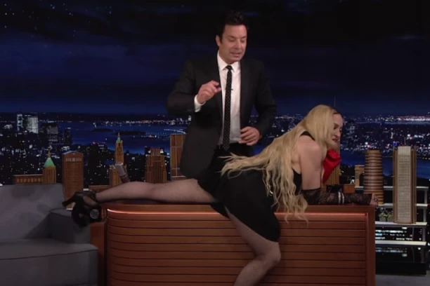 MADONI OBRISANE SVE EKSPLICITNE FOTKE: Kompanija "Meta" pop ikoni poslala JASAN ODGOVOR, ona digla POBUNU javno! (FOTO)