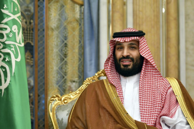 NE ŽELI VIŠE DA UDOVOLJAVA AMERICI! Prestolonaslednik Saudijske Arabije presekao