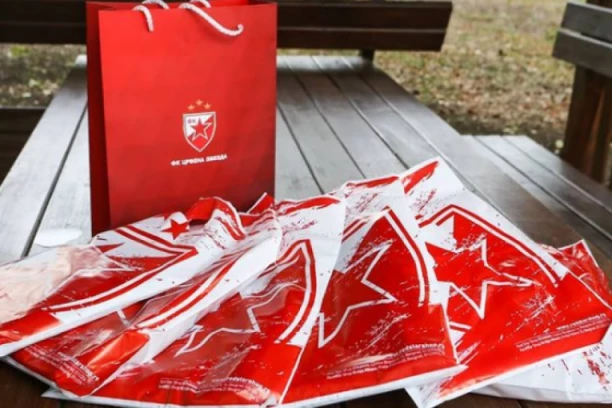 SJAJNA AKCIJA CRVENO-BELIH: Zvezda iznenadila poklonima osobe ometene u razvoju!