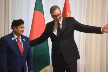 JAČANJE DIJALOGA I EKONOMSKE SARADNJE IZMEĐU SRBIJE I SAUDIJSKE ARABIJE: Predsednik Vučić se sastao sa princom Fejsalom bin Farhan al-Saudom