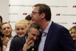IZDAJA KAKVU SRBIJA NE PAMTI! Vučić krstio Nebojši decu, a on mu spremio svilen gajtan