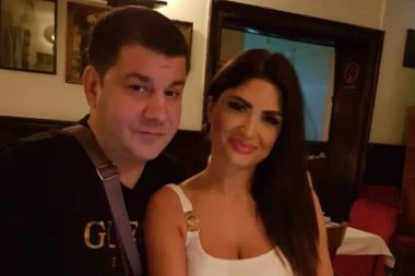 VEST DA JE IZBODEN ODJEKNULA JE U MEDIJIMA! Oglasila se Jelena i OTKRILA detalje INCIDENTA: OBOJE SMO NA SAMRTI!