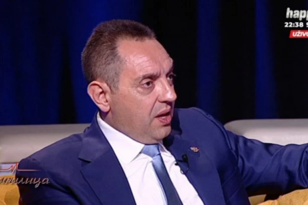 "VULINA MOŽETE ZAUSTAVITI SAMO FIZIČKOM ELIMINACIJOM"! Žestok odgovor Bojana Torbice Milanu St. Protiću!