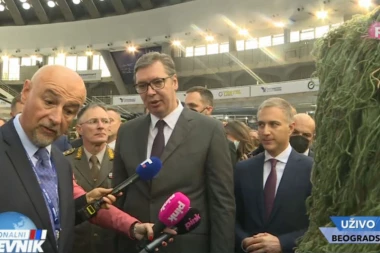 VUČIĆ OTVORIO 10. SAJAM VOJNE OPREME: "Lazanski" najveća atrakcija (VIDEO)