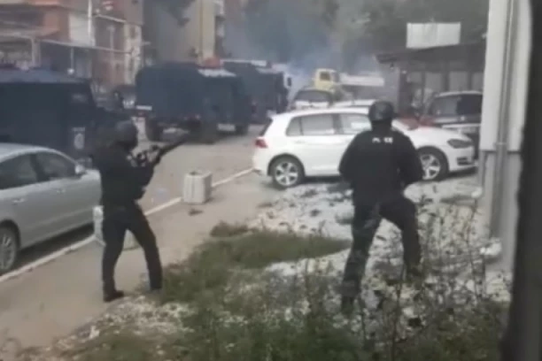 SRAMOTA MEĐUNARODNE ZAJEDNICE I KFORA! Bečić: Dosta je bilo poziva na uzdržanost, jedini cilj Albanaca sa Kosova i Metohije je etnicko čišcenje Srba!