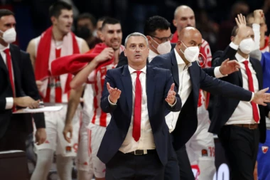 RADONJIĆ NA KRILIMA POBEDE: Trener Crvene zvezde ZAGRMEO pred CSKA!