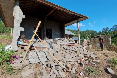JAK ZEMLJOTRES POGODIO INDONEZIJU: Dostigao jačinu od 5,7 po Rihteru