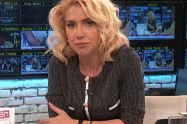 ŠOK U STUDIU! Domino dama MAFIJALA nad Jovanom Jeremić, voditeljka završila VEZANA uživo u programu! (FOTO)