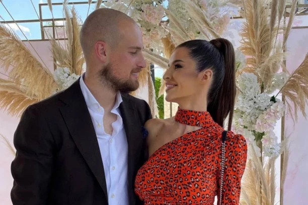 VELIKI RAZLOG ZA SLAVLJE U KUĆI RAJKOVIĆA: Ana i Predrag nikad srećniji, a povod je ON! (FOTO)