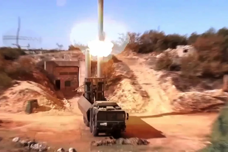 POGOĐENO I SKLADIŠTE ŽITA! Žestoko u Ukrajini, napadnuta Odeska oblast nadzvučnim raketama Oniks! IMA POVREĐENIH!