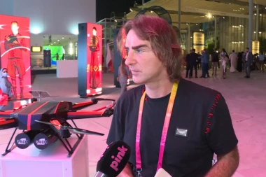 ŽELJKO MITROVIĆ U DUBAIJU PREDSTAVIO MOĆNI SRPSKI DRON IKA 20: Bespilotna letelica već prvog dana izazvala ogromnu pažnju