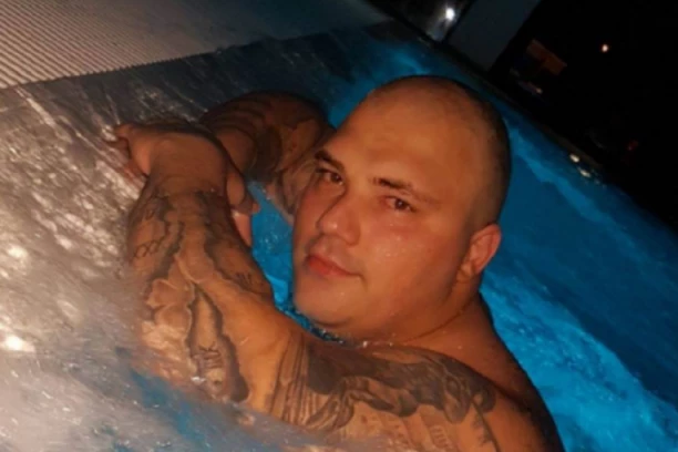 UBIO ŽANDARMA I BIO U VEZI SA KULIĆKOM! Sukob nastao zbog devojke na niškom Keju - ISPALJENO PET HITACA!