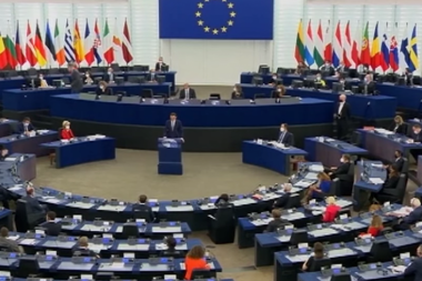UVOĐENJE OŠTRIH SANKCIJA RUSIJI: Evropski parlament usvojio rezoluciju o Ukrajini i uputio apel