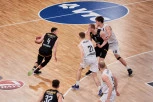 GROBARI NAPRAVILI KARAMBOL NA TVITERU: Navijači HVALE NBA Partizan, skidaju KAPU Željku, a PROZIVAJU Zvezdu - ko je UGASIO struju?!