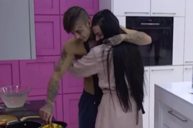 PALO POMIRENJE! Fran prišao Tari, ona mu poletela u naručje: ZAGRLJENI I SREĆNI! (VIDEO)