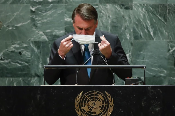 BIVŠI PREDSEDNIK IMA RAK! Hitno se oglasio šef njegovog hiruškog tima!