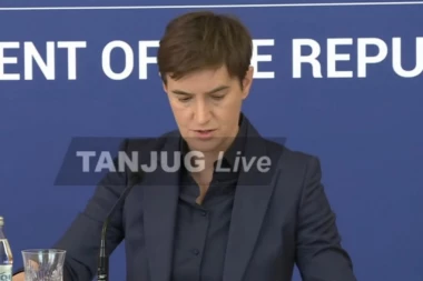 ANA BRNABIĆ SE OBRATILA NAKON SEDNICE KRIZNOG ŠTABA: Uvode se kovid propusnice od subote u 22 sata u svim ugostiteljskim objektima
