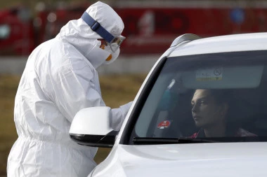 ODRŽANA RADNA GRUPA POVODOM KOVIDA 19: Stručni štab izneo preporuke, a JEDNA stvar je obavezna!