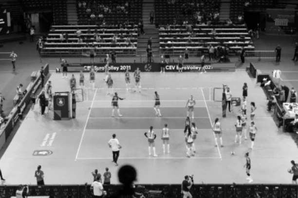 MONSTRUOZNO: Mladoj odbojkašici Talibani ODRUBILI GLAVU zbog bizarnog razloga!