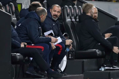 KADAR ZA PAMĆENJE: NEVEROVATNA scena na meču Zvezde i Midtjilanda (FOTO)