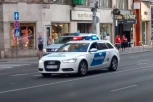SILOVALI ALBANSKOG BIZNISMENA I ODSEKLI MU PRST: 10 pljačkaša upalo u stan, jedan nosio policijsku uniformu