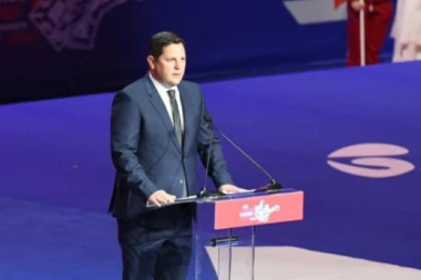 BOROVČANIN RASKRINKAO TZV. KOSOVO: Bokseri LAŽNE DRŽAVE se nisu ni prijavili za Svetsko prvenstvo!