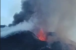 STRAHOVITI SNIMCI ERUPCIJE VULKANA NA LA PALMI: Lava kulja na sve strane (VIDEO)
