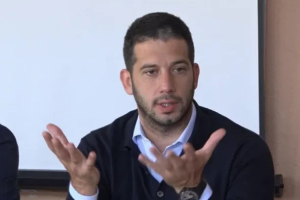 UDOVIČIĆ SAOPŠTIO LEPE VESTI: Nikad veća ulaganja države u razvoj sporta i ove godine! Klubovima čak 1,2 milijarde dinara, a evo ko će sve dobiti novac!