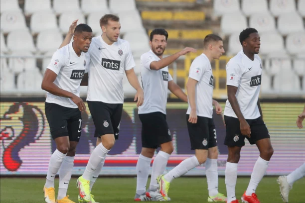 CRNO-BELIMA SE OVO NEĆE DOPASTI: Određen sudija meča sa Anortozisom!