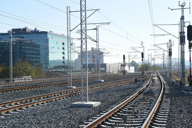 ŽELEZNICE IZDALE UPOZORENJE: Ko samo priđe ovom MESTU, može da STRADA! Na relaciji Rakovica-Jajinci visoki napon sutra!