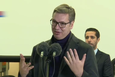 PREDSEDNIK VUČIĆ ODGOVORIO NA HAJKU IZ ZAGREBA: Nikada nisam bio u Petrinji,  NAVIKAO SAM NA NJIHOVE BUDALAŠTINE!