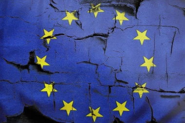 IZ BRISELA NEDVOSMISLENA PORUKA O DIJALOGU BEOGRADA I PRIŠTINE: "Evropska unija ima jasna očekivanja"