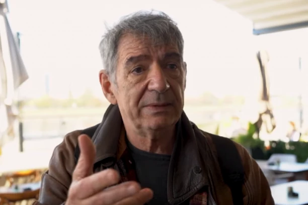 EMOTIVAN: Miki Manojlović progovorio o Bikoviću, a na pomen NJENOG imena priznao: "Teško mi je da pričam o tome!"