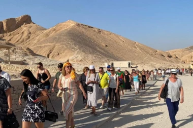 Egipat ukida vize Srbima - ČITAJTE U SRPSKOM TELEGRAFU!