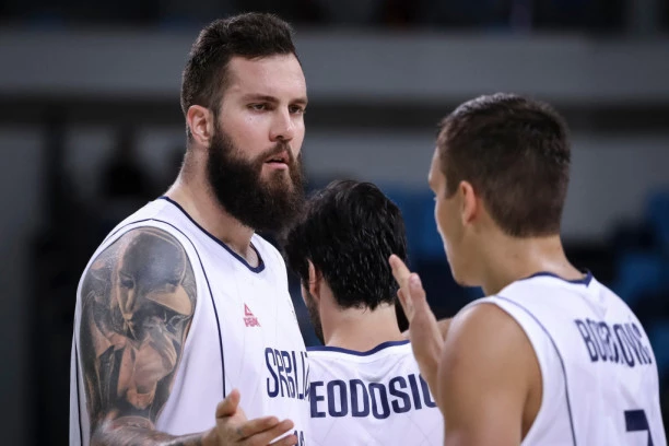 CENTAR PODIGAO SRBIJU NA NOGE: Raduljica je UDARNA VEST na Instagramu! (FOTO)