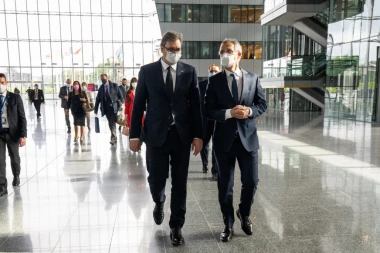 VUČIĆ I STOLTENBERG SASTAJU SE U SREDU! Važni razgovori o problemima na Kosovu i Metohiji!