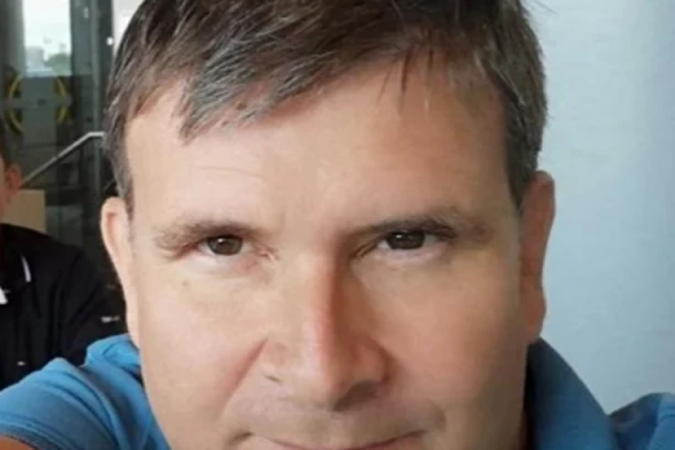 SMENJEN DOKTOR ANTIVAKSER IZ KC NIŠ BOJKO BJELAKOVĆ! Propagirao lek za životinje kao najefikasnije sredstvo protiv korone!