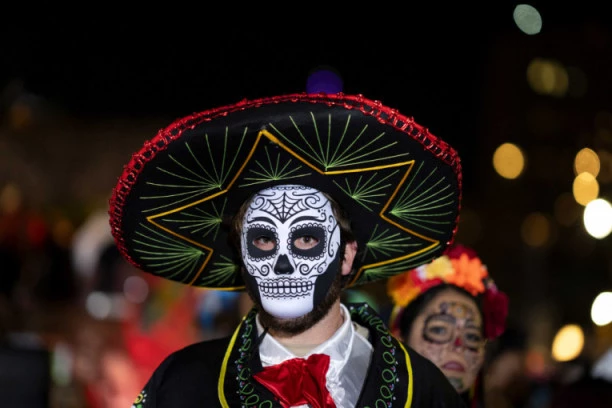 KO ZNA BOLJE OD NJIH: CIA saveti za Noć veštica, verovali ili ne