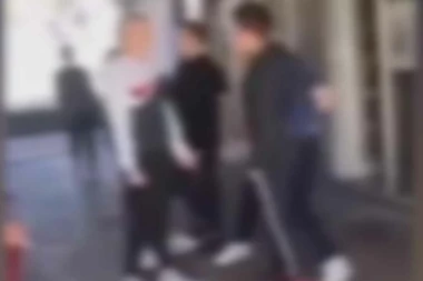 "TEK SAM UVEČE VIDEO DA IMA POSEKOTINU OD 3 CENTIMETRA" Potresna ispovest oca čijeg su sina vršnjaci pretukli u Kraljevu