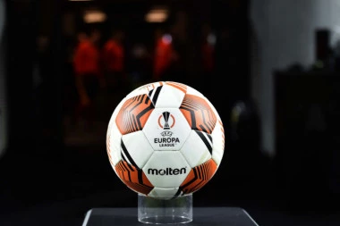 SRBI, IZVINITE! Gospodski gest Midtjilanda uoči gostovanja na Marakani!